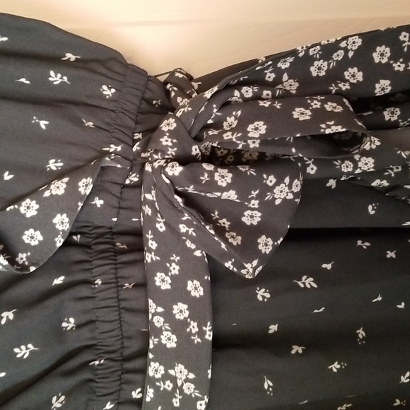 Lauren Conrad Faux Wrap Dress - Picture 6 of 8